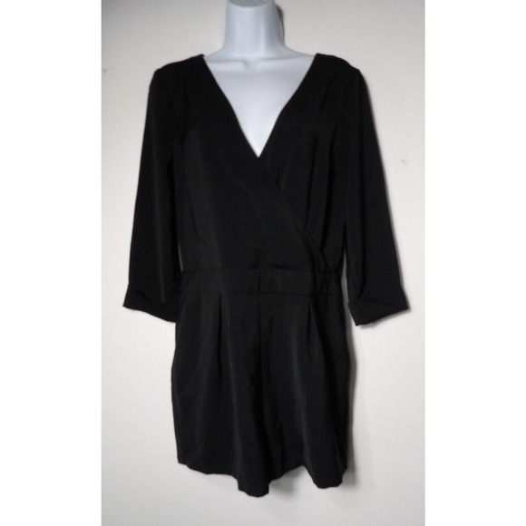 Abercrombie & Fitch Size 6 Romper Jumpsuit Black 3/4 Sleeve Zip Back Crossover - Picture 1 of 16